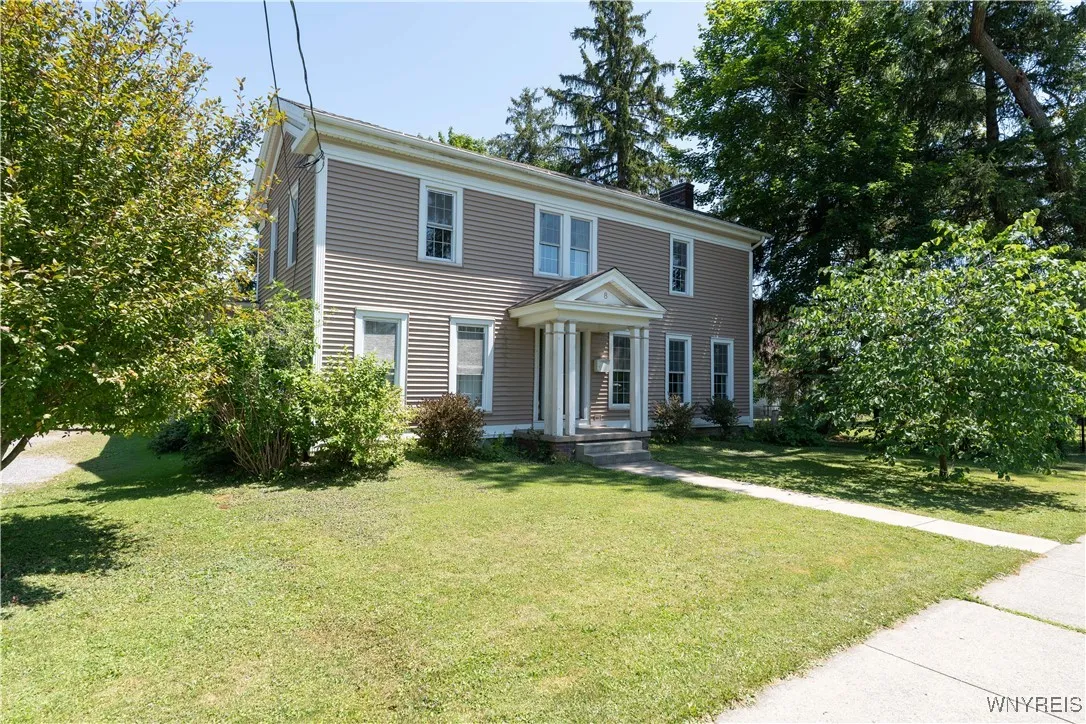 8 Jefferson Street, Attica, New York 14011, Attica, New York 14011, 5 Bedrooms Bedrooms, 10 Rooms Rooms,3 BathroomsBathrooms,Residential,For Sale,8 Jefferson Street, Attica, New York 14011,B1627759