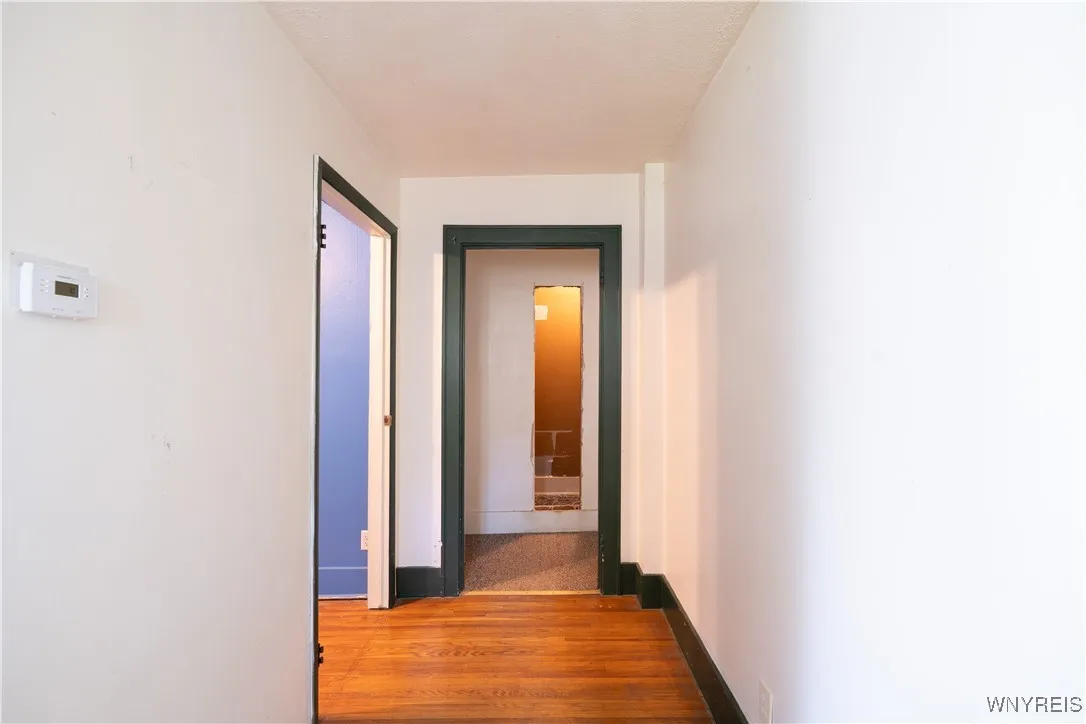 8 Jefferson Street, Attica, New York 14011, Attica, New York 14011, 5 Bedrooms Bedrooms, 10 Rooms Rooms,3 BathroomsBathrooms,Residential,For Sale,8 Jefferson Street, Attica, New York 14011,B1627759