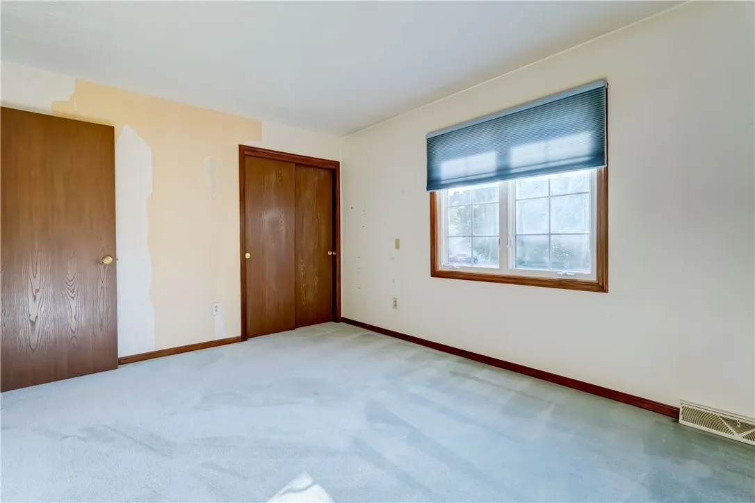 42 Sherwood Drive, Clarkson, New York 14420, Clarkson, New York 14420, 4 Bedrooms Bedrooms, 9 Rooms Rooms,2 BathroomsBathrooms,Residential,For Sale,42 Sherwood Drive, Clarkson, New York 14420,0,R1626834