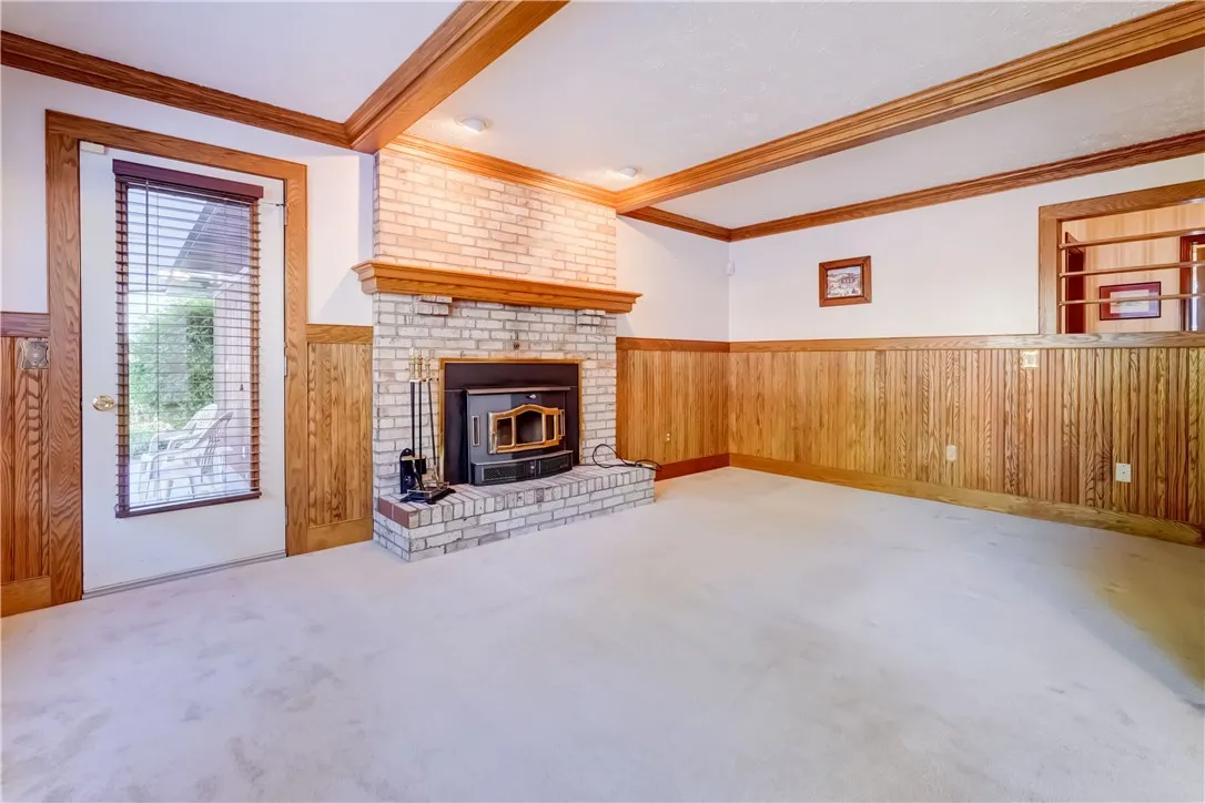 42 Sherwood Drive, Clarkson, New York 14420, Clarkson, New York 14420, 4 Bedrooms Bedrooms, 9 Rooms Rooms,2 BathroomsBathrooms,Residential,For Sale,42 Sherwood Drive, Clarkson, New York 14420,0,R1626834