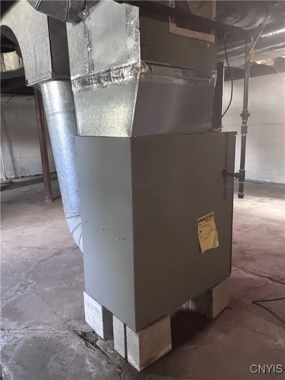 1202 Kellogg Avenue, Utica, New York 13502, Utica, New York 13502, 4 Bedrooms Bedrooms, 10 Rooms Rooms,1 BathroomBathrooms,Residential,Closed,1202 Kellogg Avenue, Utica, New York 13502,0,S1627697