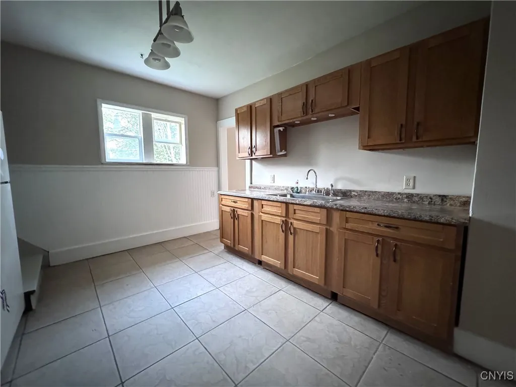 1202 Kellogg Avenue, Utica, New York 13502, Utica, New York 13502, 4 Bedrooms Bedrooms, 10 Rooms Rooms,1 BathroomBathrooms,Residential,Closed,1202 Kellogg Avenue, Utica, New York 13502,0,S1627697