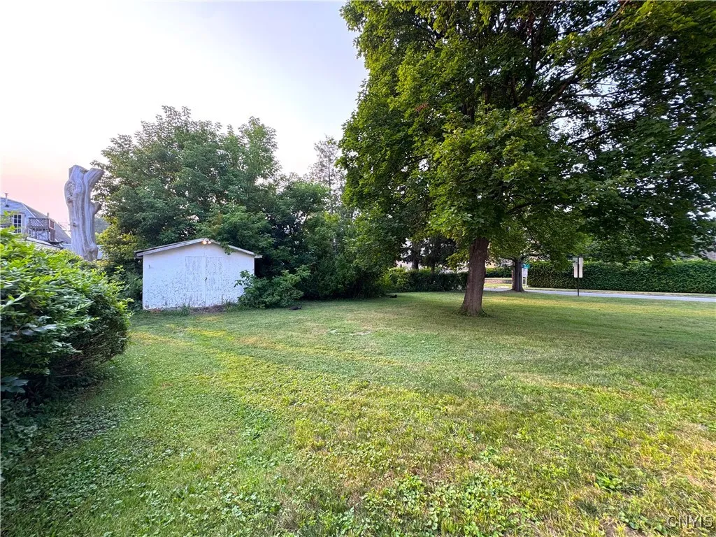 1202 Kellogg Avenue, Utica, New York 13502, Utica, New York 13502, 4 Bedrooms Bedrooms, 10 Rooms Rooms,1 BathroomBathrooms,Residential,Closed,1202 Kellogg Avenue, Utica, New York 13502,0,S1627697
