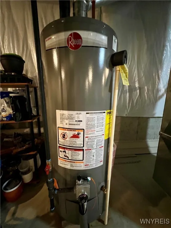 59 Chancellor Lane, West Seneca, New York 14224, West Seneca, New York 14224, 4 Bedrooms Bedrooms, 8 Rooms Rooms,2 BathroomsBathrooms,Residential,Closed,59 Chancellor Lane, West Seneca, New York 14224,0,B1625859