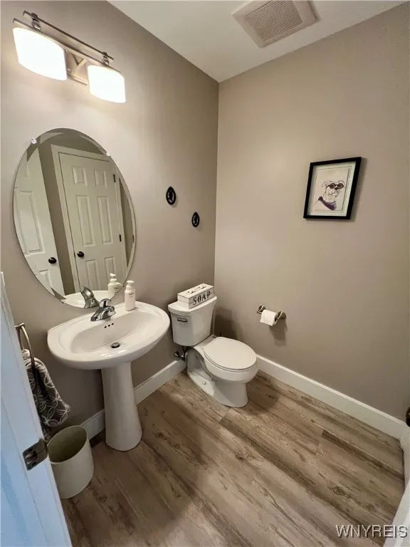 59 Chancellor Lane, West Seneca, New York 14224, West Seneca, New York 14224, 4 Bedrooms Bedrooms, 8 Rooms Rooms,2 BathroomsBathrooms,Residential,For Sale,59 Chancellor Lane, West Seneca, New York 14224,B1625859