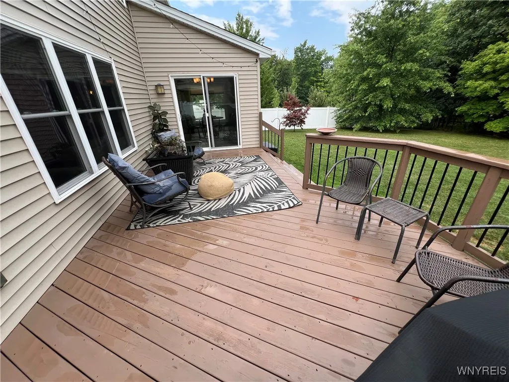 59 Chancellor Lane, West Seneca, New York 14224, West Seneca, New York 14224, 4 Bedrooms Bedrooms, 8 Rooms Rooms,2 BathroomsBathrooms,Residential,For Sale,59 Chancellor Lane, West Seneca, New York 14224,B1625859