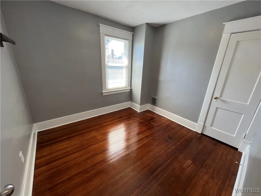 94 Tyler Street, Buffalo, New York 14214, Buffalo, New York 14214, 3 Bedrooms Bedrooms, 7 Rooms Rooms,1 BathroomBathrooms,Residential,For Sale,94 Tyler Street, Buffalo, New York 14214,0,B1627118