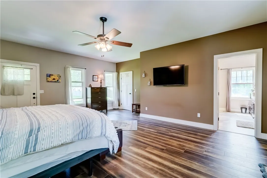 37 York Street, Mendon, New York 14472, Mendon, New York 14472, 4 Bedrooms Bedrooms, 10 Rooms Rooms,3 BathroomsBathrooms,Residential,Closed,37 York Street, Mendon, New York 14472,0,R1624880