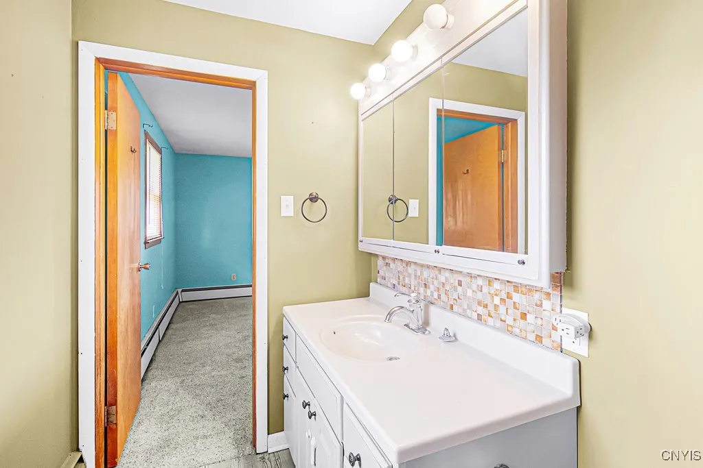 5090 Eureka Road, Westmoreland, New York 13440, Westmoreland, New York 13440, 3 Bedrooms Bedrooms, 8 Rooms Rooms,2 BathroomsBathrooms,Residential,Closed,5090 Eureka Road, Westmoreland, New York 13440,0,S1627141