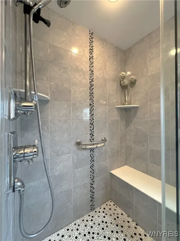 89 Blossom Wood Lane, Cheektowaga, New York 14227, Cheektowaga, New York 14227, 2 Bedrooms Bedrooms, 6 Rooms Rooms,2 BathroomsBathrooms,Residential,Closed,89 Blossom Wood Lane, Cheektowaga, New York 14227,0,B1621924