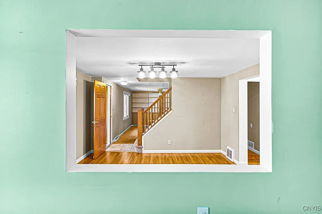 1220 Greenview Drive, Utica, New York 13501, Utica, New York 13501, 4 Bedrooms Bedrooms, 8 Rooms Rooms,2 BathroomsBathrooms,Residential,Closed,1220 Greenview Drive, Utica, New York 13501,0,S1626710