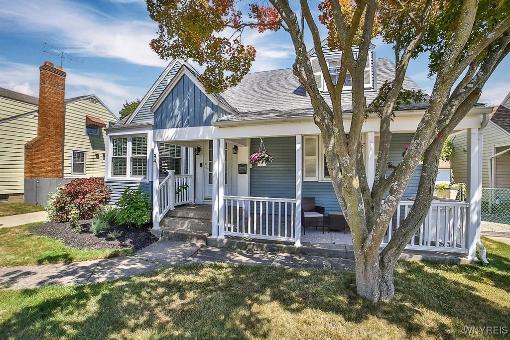 94 Dexter Terrace, Tonawanda, New York 14150, Tonawanda, New York 14150, 3 Bedrooms Bedrooms, 6 Rooms Rooms,1 BathroomBathrooms,Residential,For Sale,94 Dexter Terrace, Tonawanda, New York 14150,B1626768