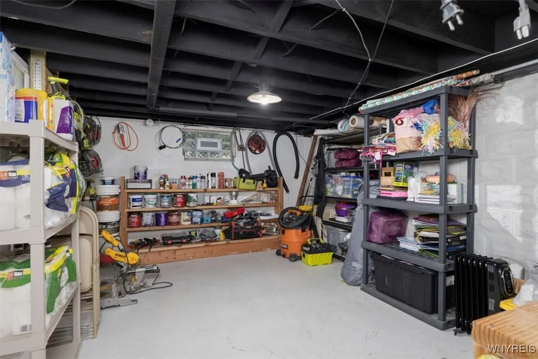 376 Lein Road, West Seneca, New York 14224, West Seneca, New York 14224, 5 Bedrooms Bedrooms, 8 Rooms Rooms,2 BathroomsBathrooms,Residential,For Sale,376 Lein Road, West Seneca, New York 14224,B1627777