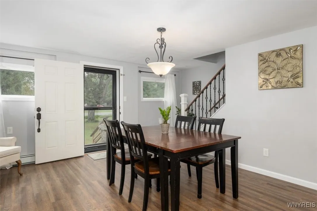376 Lein Road, West Seneca, New York 14224, West Seneca, New York 14224, 5 Bedrooms Bedrooms, 8 Rooms Rooms,2 BathroomsBathrooms,Residential,For Sale,376 Lein Road, West Seneca, New York 14224,B1627777