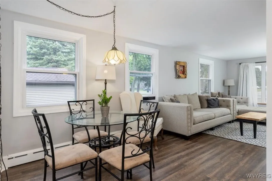 376 Lein Road, West Seneca, New York 14224, West Seneca, New York 14224, 5 Bedrooms Bedrooms, 8 Rooms Rooms,2 BathroomsBathrooms,Residential,For Sale,376 Lein Road, West Seneca, New York 14224,B1627777