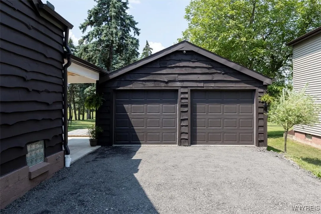 376 Lein Road, West Seneca, New York 14224, West Seneca, New York 14224, 5 Bedrooms Bedrooms, 8 Rooms Rooms,2 BathroomsBathrooms,Residential,For Sale,376 Lein Road, West Seneca, New York 14224,B1627777