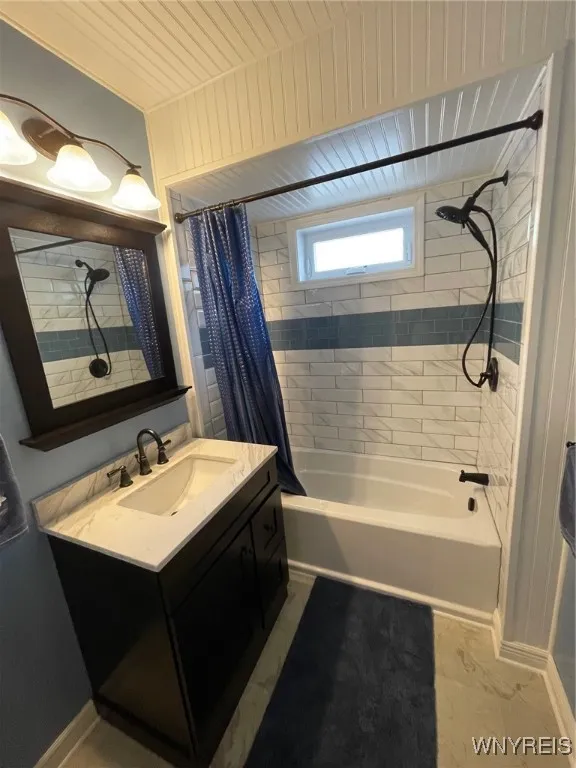 99 Corinthia Street, Lockport City, New York 14094, Lockport City, New York 14094, 3 Bedrooms Bedrooms, 6 Rooms Rooms,1 BathroomBathrooms,Residential,Closed,99 Corinthia Street, Lockport City, New York 14094,0,B1627603