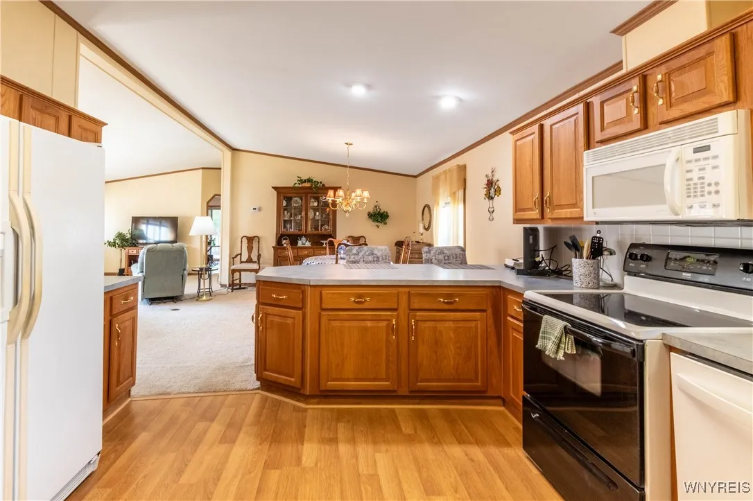 215 Golden Pond, Newstead, New York 14001, Newstead, New York 14001, 3 Bedrooms Bedrooms, 5 Rooms Rooms,2 BathroomsBathrooms,Residential,Closed,215 Golden Pond, Newstead, New York 14001,0,B1624260