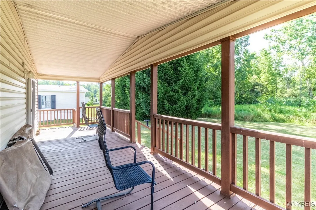 215 Golden Pond, Newstead, New York 14001, Newstead, New York 14001, 3 Bedrooms Bedrooms, 5 Rooms Rooms,2 BathroomsBathrooms,Residential,Closed,215 Golden Pond, Newstead, New York 14001,0,B1624260