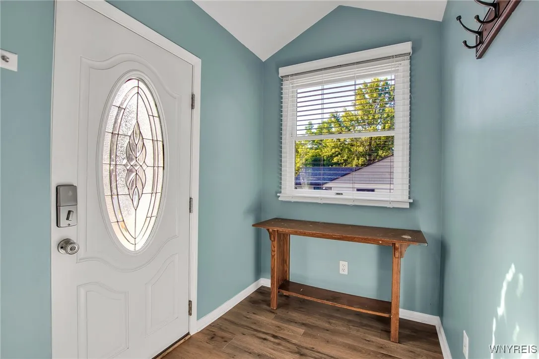 549 Campbell Boulevard, Amherst, New York 14068, Amherst, New York 14068, 3 Bedrooms Bedrooms, 6 Rooms Rooms,1 BathroomBathrooms,Residential,For Sale,549 Campbell Boulevard, Amherst, New York 14068,B1625877