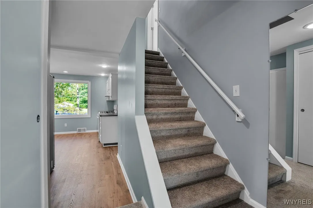 549 Campbell Boulevard, Amherst, New York 14068, Amherst, New York 14068, 3 Bedrooms Bedrooms, 6 Rooms Rooms,1 BathroomBathrooms,Residential,For Sale,549 Campbell Boulevard, Amherst, New York 14068,B1625877