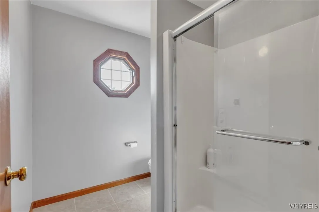 891 East River Road, Grand Island, New York 14072, Grand Island, New York 14072, 4 Bedrooms Bedrooms, 9 Rooms Rooms,2 BathroomsBathrooms,Residential,Closed,891 East River Road, Grand Island, New York 14072,0,B1627740