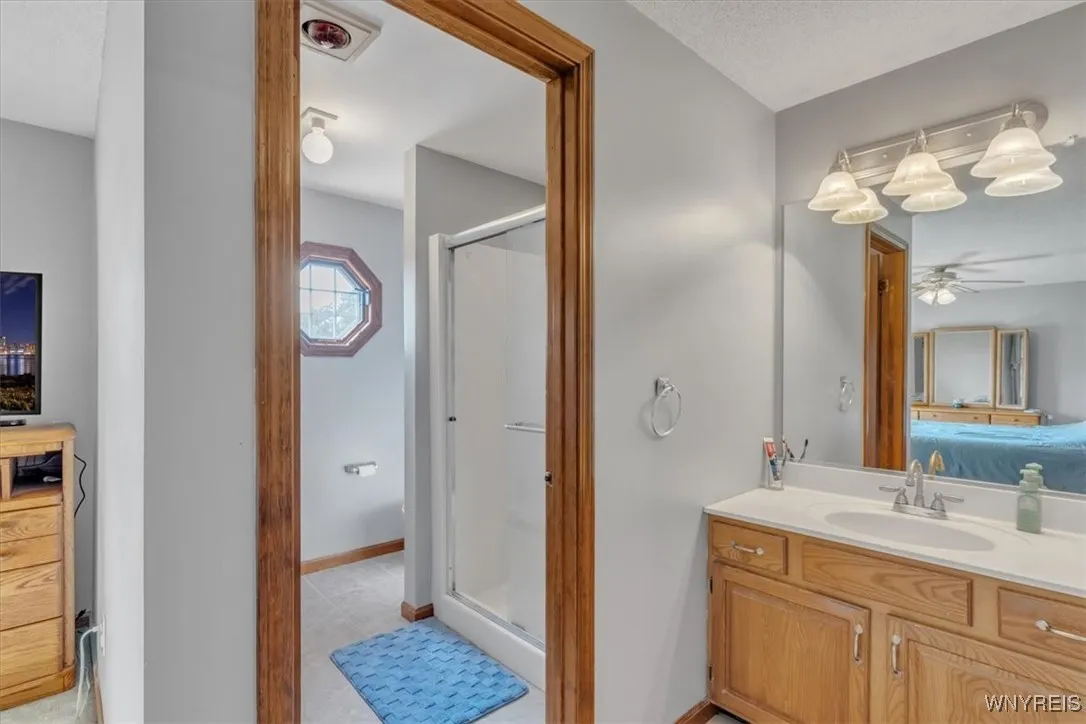 891 East River Road, Grand Island, New York 14072, Grand Island, New York 14072, 4 Bedrooms Bedrooms, 9 Rooms Rooms,2 BathroomsBathrooms,Residential,Closed,891 East River Road, Grand Island, New York 14072,0,B1627740