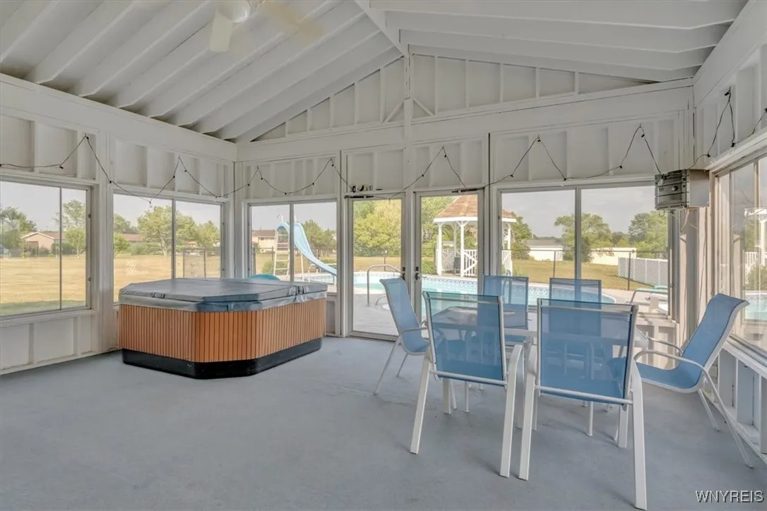 891 East River Road, Grand Island, New York 14072, Grand Island, New York 14072, 4 Bedrooms Bedrooms, 9 Rooms Rooms,2 BathroomsBathrooms,Residential,Closed,891 East River Road, Grand Island, New York 14072,0,B1627740