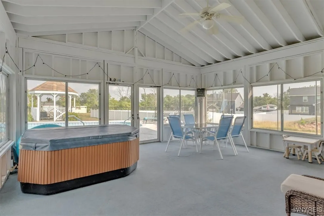 891 East River Road, Grand Island, New York 14072, Grand Island, New York 14072, 4 Bedrooms Bedrooms, 9 Rooms Rooms,2 BathroomsBathrooms,Residential,Closed,891 East River Road, Grand Island, New York 14072,0,B1627740