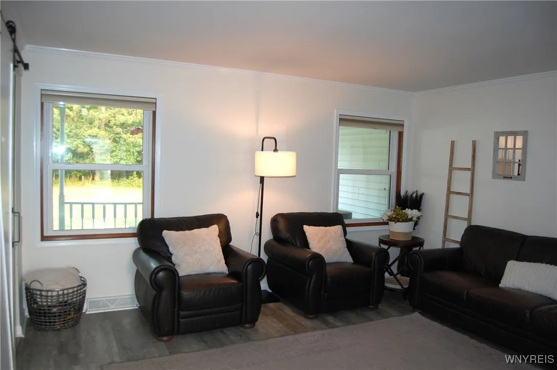 6055 Quaker Hollow Road 3, Orchard Park, New York, Orchard Park, New York 14127, 3 Bedrooms Bedrooms, 7 Rooms Rooms,2 BathroomsBathrooms,Residential,For Sale,6055 Quaker Hollow Road 3, Orchard Park, New York ,B1627739
