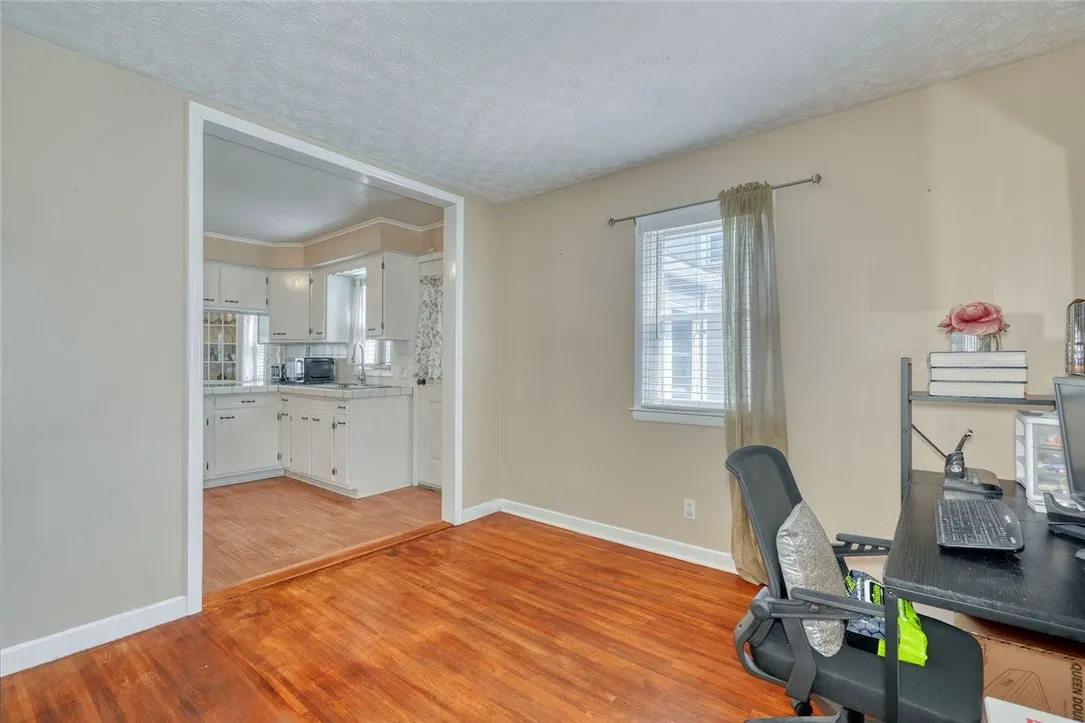 41 Farleigh Ave, Rochester, New York 14606, Rochester, New York 14606, 3 Bedrooms Bedrooms, 7 Rooms Rooms,1 BathroomBathrooms,Residential,Closed,41 Farleigh Ave, Rochester, New York 14606,0,R1627691