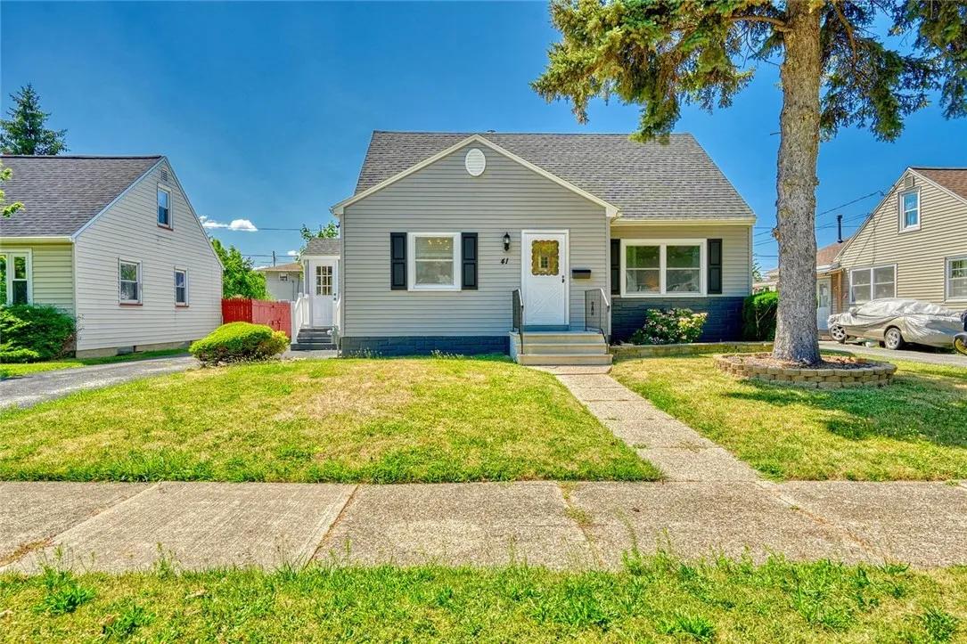 41 Farleigh Ave, Rochester, New York 14606, Rochester, New York 14606, 3 Bedrooms Bedrooms, 7 Rooms Rooms,1 BathroomBathrooms,Residential,Closed,41 Farleigh Ave, Rochester, New York 14606,0,R1627691