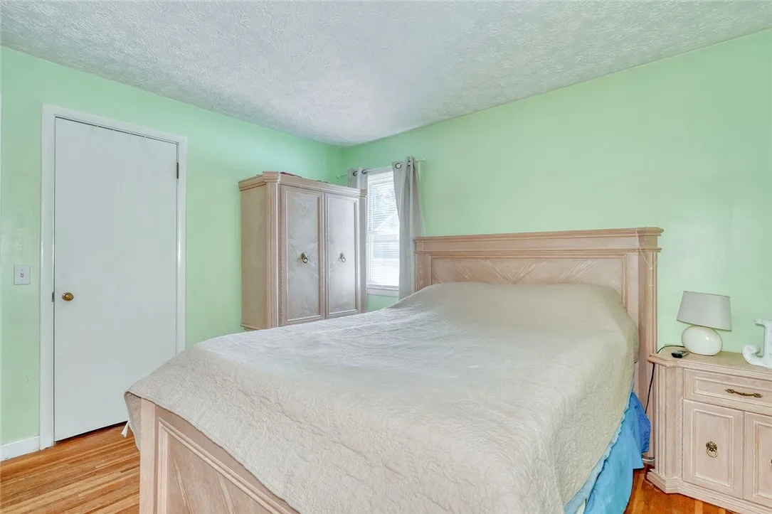 41 Farleigh Ave, Rochester, New York 14606, Rochester, New York 14606, 3 Bedrooms Bedrooms, 7 Rooms Rooms,1 BathroomBathrooms,Residential,Closed,41 Farleigh Ave, Rochester, New York 14606,0,R1627691