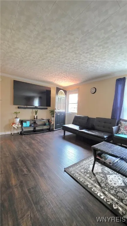 264 Skillen Street, Buffalo, New York 14207, Buffalo, New York 14207, 3 Bedrooms Bedrooms, 3 Rooms Rooms,1 BathroomBathrooms,Residential,For Sale,264 Skillen Street, Buffalo, New York 14207,B1627639
