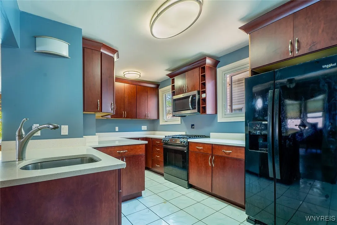 332 Westgate Road, Tonawanda, New York 14217, Tonawanda, New York 14217, 3 Bedrooms Bedrooms, 6 Rooms Rooms,2 BathroomsBathrooms,Residential,For Sale,332 Westgate Road, Tonawanda, New York 14217,B1626648