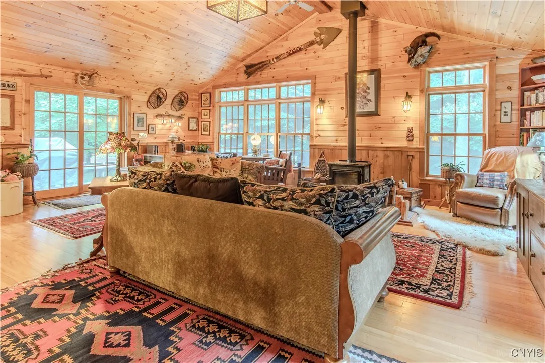 34117 Jackson Ii Road, Champion, New York 13619, Champion, New York 13619, 3 Bedrooms Bedrooms, 10 Rooms Rooms,2 BathroomsBathrooms,Residential,Closed,34117 Jackson Ii Road, Champion, New York 13619,0,S1627589