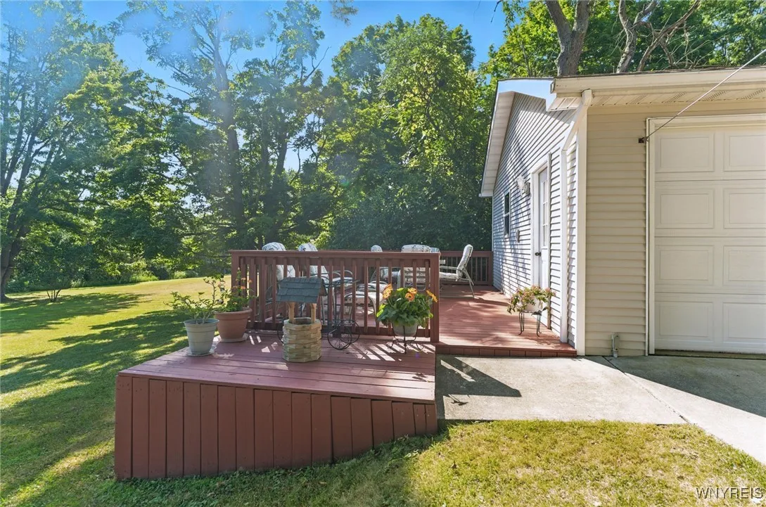 204 Foxcroft Drive, Hamburg, New York 14075, Hamburg, New York 14075, 3 Bedrooms Bedrooms, 10 Rooms Rooms,1 BathroomBathrooms,Residential,Closed,204 Foxcroft Drive, Hamburg, New York 14075,0,B1626162