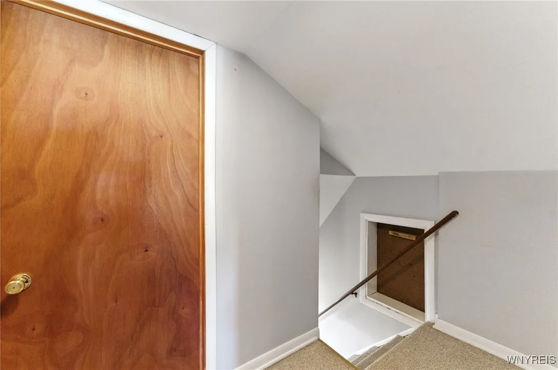 204 Foxcroft Drive, Hamburg, New York 14075, Hamburg, New York 14075, 3 Bedrooms Bedrooms, 10 Rooms Rooms,1 BathroomBathrooms,Residential,Closed,204 Foxcroft Drive, Hamburg, New York 14075,0,B1626162