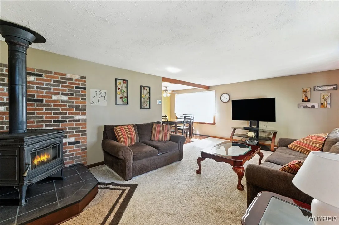 204 Foxcroft Drive, Hamburg, New York 14075, Hamburg, New York 14075, 3 Bedrooms Bedrooms, 10 Rooms Rooms,1 BathroomBathrooms,Residential,Closed,204 Foxcroft Drive, Hamburg, New York 14075,0,B1626162