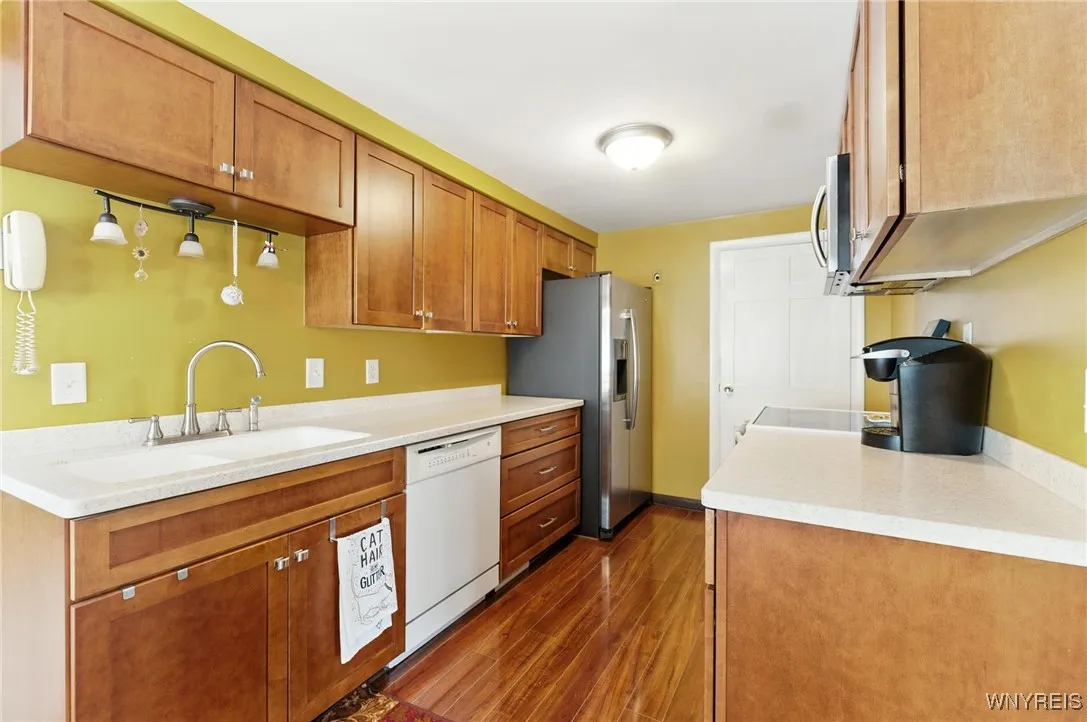 204 Foxcroft Drive, Hamburg, New York 14075, Hamburg, New York 14075, 3 Bedrooms Bedrooms, 10 Rooms Rooms,1 BathroomBathrooms,Residential,Closed,204 Foxcroft Drive, Hamburg, New York 14075,0,B1626162