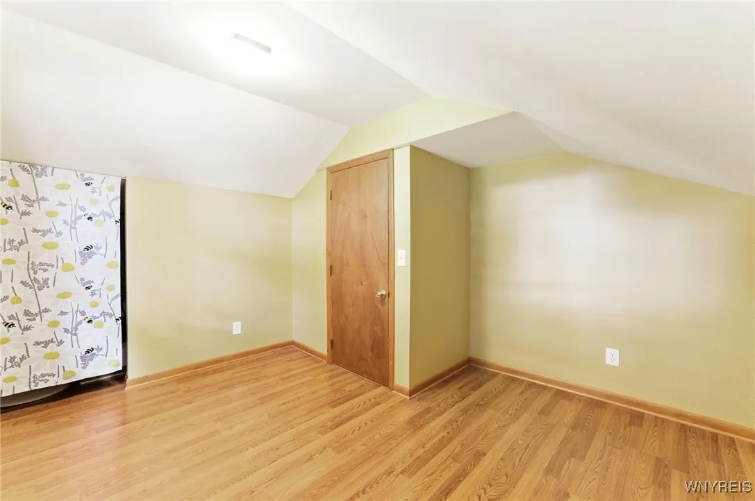 204 Foxcroft Drive, Hamburg, New York 14075, Hamburg, New York 14075, 3 Bedrooms Bedrooms, 10 Rooms Rooms,1 BathroomBathrooms,Residential,Closed,204 Foxcroft Drive, Hamburg, New York 14075,0,B1626162