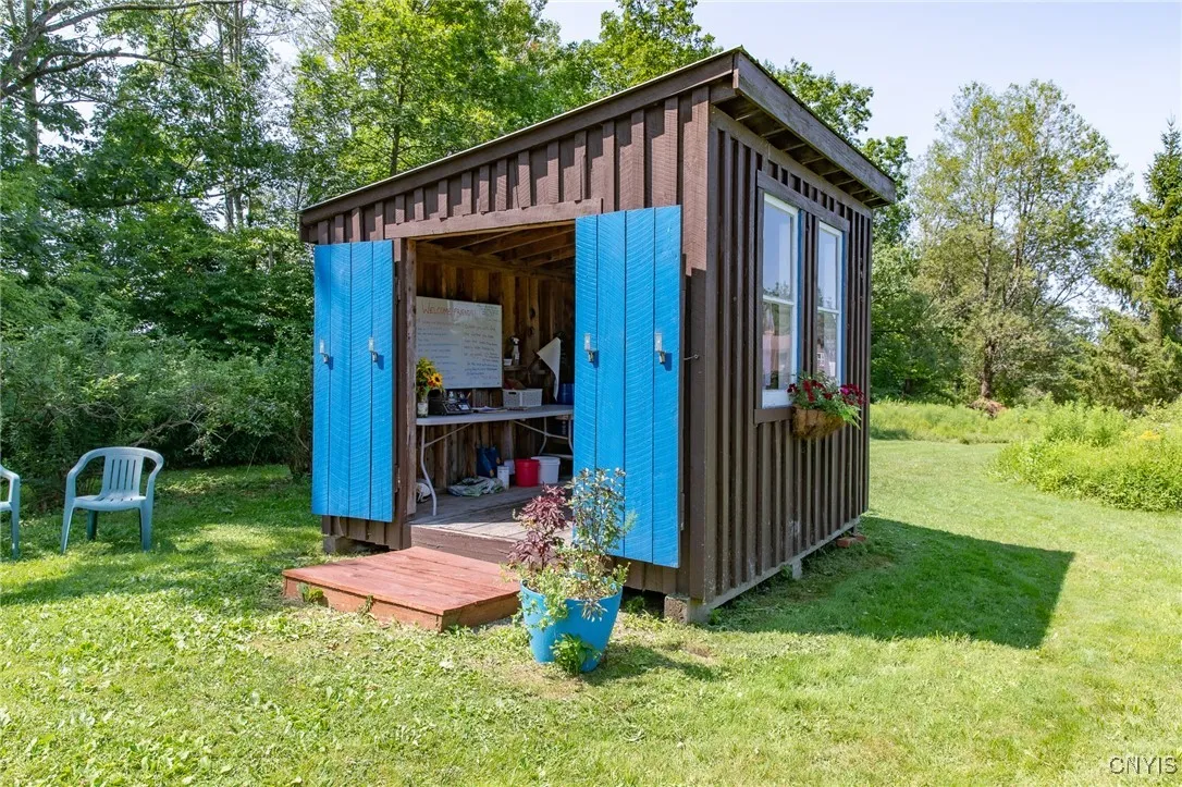 Farmstand