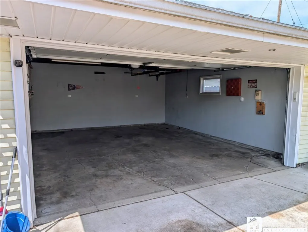 302 Kirkwood Drive, West Seneca, New York 14224, West Seneca, New York 14224, 3 Bedrooms Bedrooms, 6 Rooms Rooms,2 BathroomsBathrooms,Residential,For Sale,302 Kirkwood Drive, West Seneca, New York 14224,R1627830