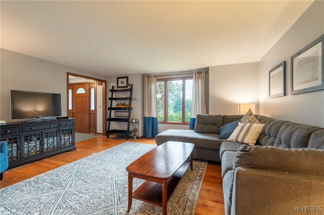 5769 Strickler Road, Clarence, New York 14031, Clarence, New York 14031, 3 Bedrooms Bedrooms, 7 Rooms Rooms,2 BathroomsBathrooms,Residential,For Sale,5769 Strickler Road, Clarence, New York 14031,B1627826