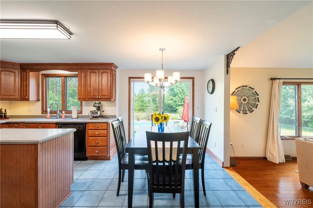 5769 Strickler Road, Clarence, New York 14031, Clarence, New York 14031, 3 Bedrooms Bedrooms, 7 Rooms Rooms,2 BathroomsBathrooms,Residential,For Sale,5769 Strickler Road, Clarence, New York 14031,B1627826