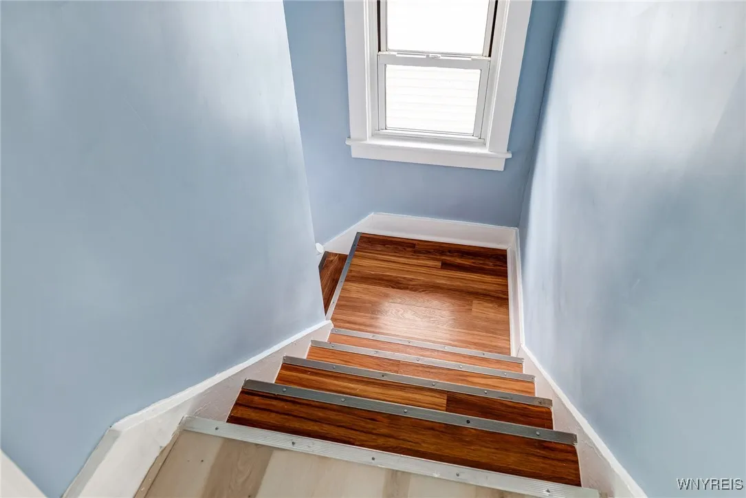 155 Gorton Street, Buffalo, New York 14207, Buffalo, New York 14207, 4 Bedrooms Bedrooms, ,2 BathroomsBathrooms,Residential,For Sale,155 Gorton Street, Buffalo, New York 14207,B1627866