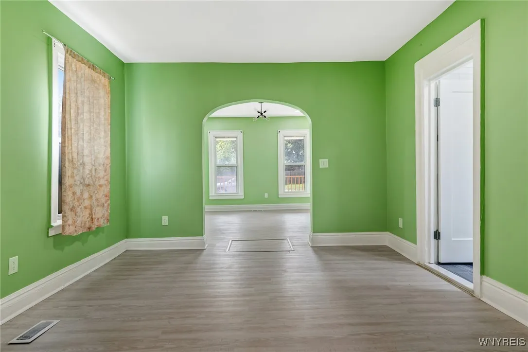 155 Gorton Street, Buffalo, New York 14207, Buffalo, New York 14207, 4 Bedrooms Bedrooms, ,2 BathroomsBathrooms,Residential,For Sale,155 Gorton Street, Buffalo, New York 14207,B1627866
