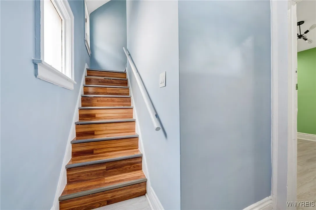 155 Gorton Street, Buffalo, New York 14207, Buffalo, New York 14207, 4 Bedrooms Bedrooms, ,2 BathroomsBathrooms,Residential,For Sale,155 Gorton Street, Buffalo, New York 14207,B1627866
