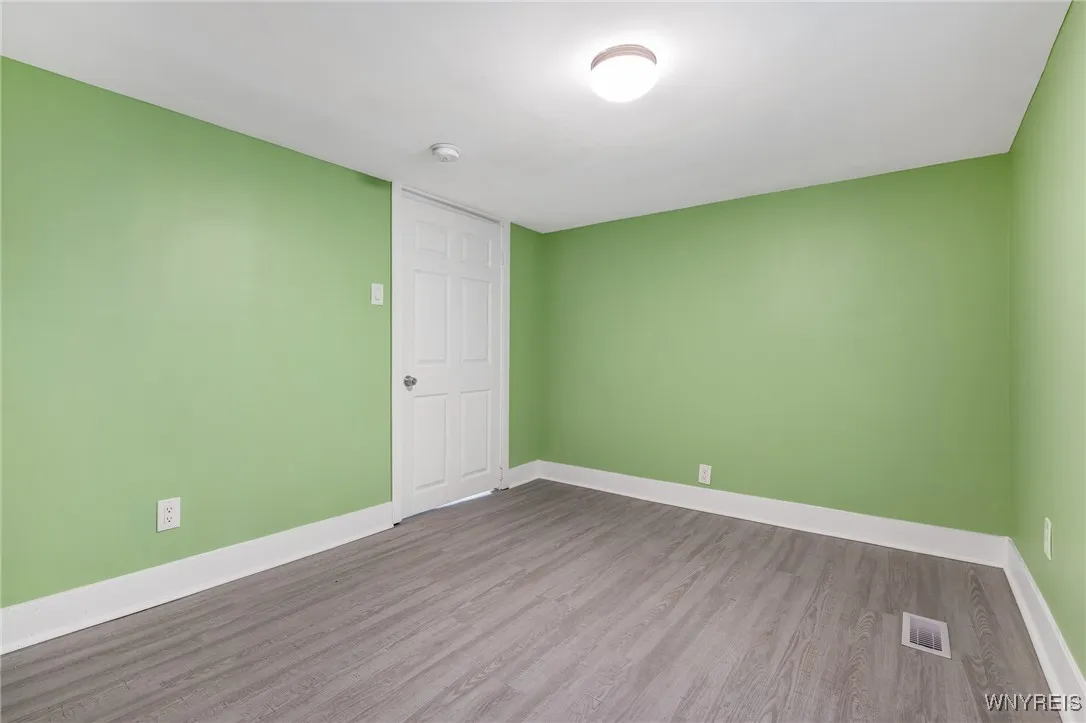 155 Gorton Street, Buffalo, New York 14207, Buffalo, New York 14207, 4 Bedrooms Bedrooms, ,2 BathroomsBathrooms,Residential,For Sale,155 Gorton Street, Buffalo, New York 14207,B1627866