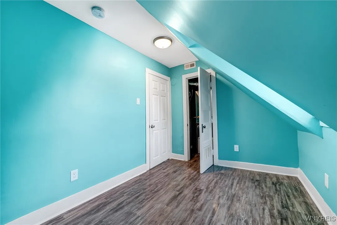 155 Gorton Street, Buffalo, New York 14207, Buffalo, New York 14207, 4 Bedrooms Bedrooms, ,2 BathroomsBathrooms,Residential,For Sale,155 Gorton Street, Buffalo, New York 14207,B1627866